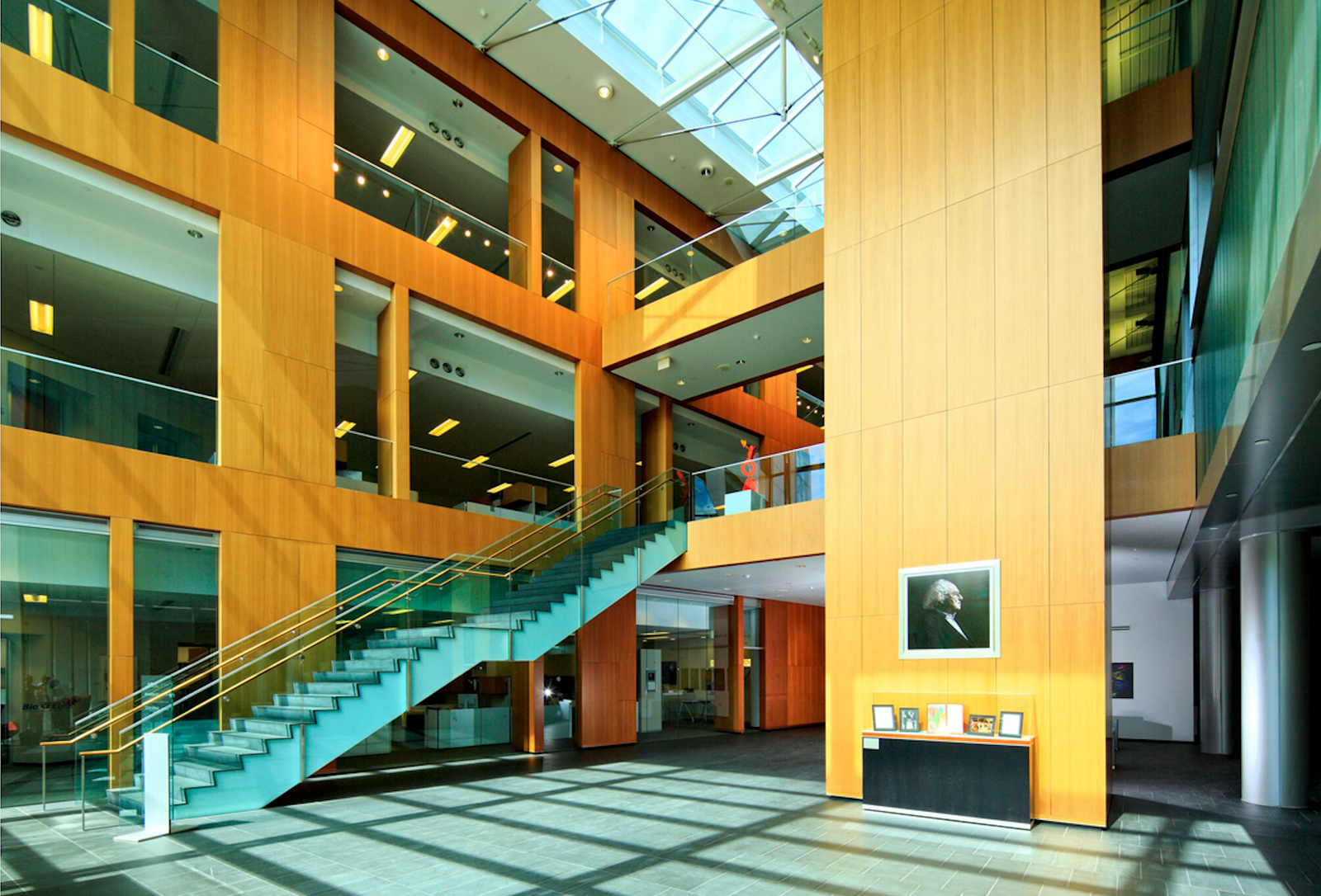 Buffalo Lab martynowyczlab.com | Molecular structure lab at the Hauptman-Woodward ...
